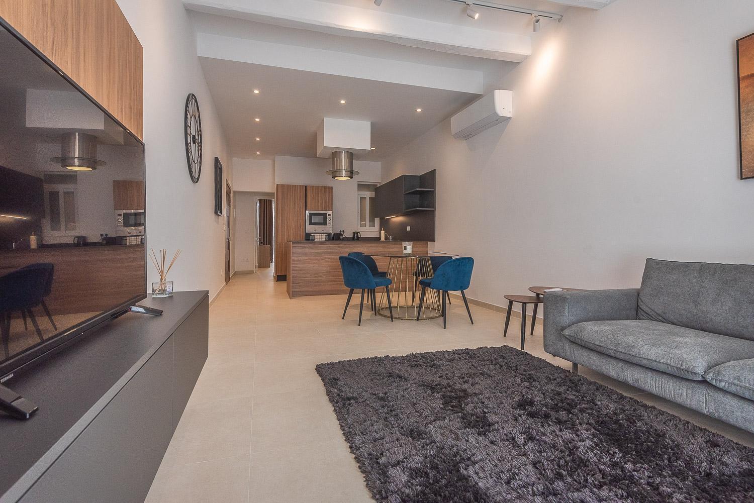 Meraki Holidays Arturo - Close To Seafront At Malta Sliema